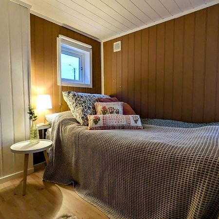 Exclusive And Cosy! Sea And Mountian View - Superfast Wifi, Washer And More Included Sortland Εξωτερικό φωτογραφία