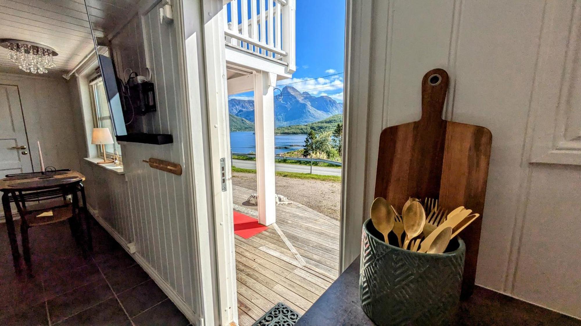 Exclusive And Cosy! Sea And Mountian View - Superfast Wifi, Washer And More Included Sortland Εξωτερικό φωτογραφία